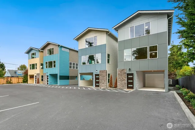 $664,900 | 12111 East Gibson Road, Everett, WA 98204