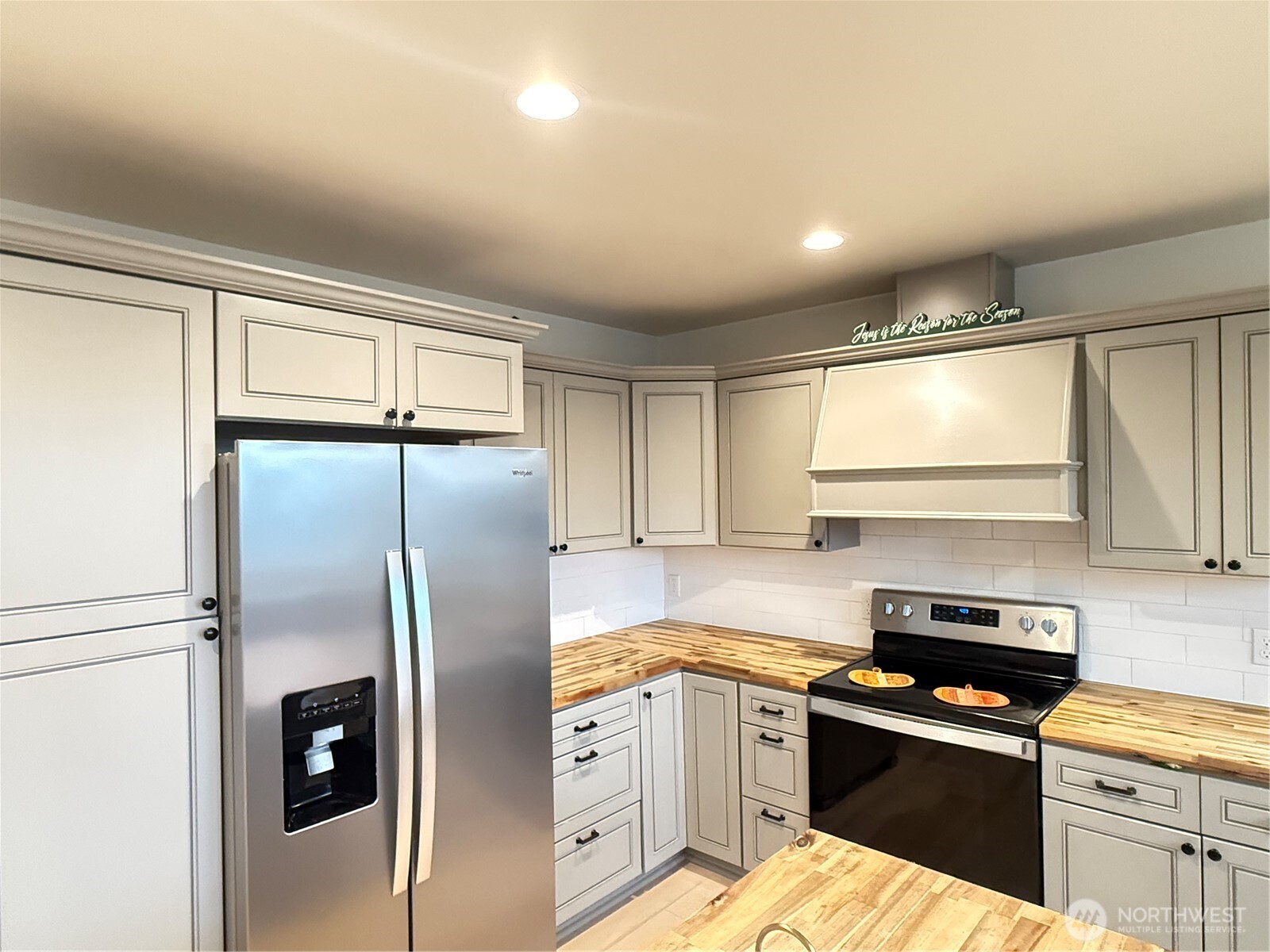 403 A Street South Bend, WA 98586 - Photo 6 of 20 a kitchen with stainless steel appliances granite countertop a refrigerator sink and stove