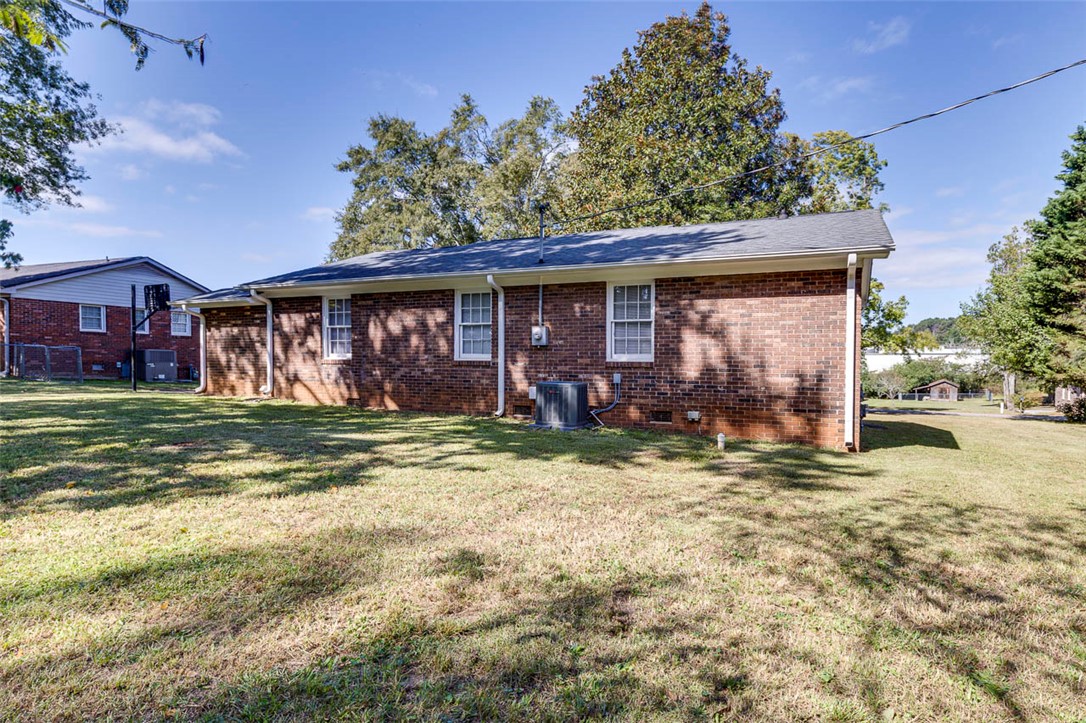419 Rollingwood Drive Easley, SC 29640 - Photo 29 of 30