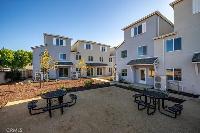 $4,995,000 | 529 South Pine Street, Santa Maria, CA 93458