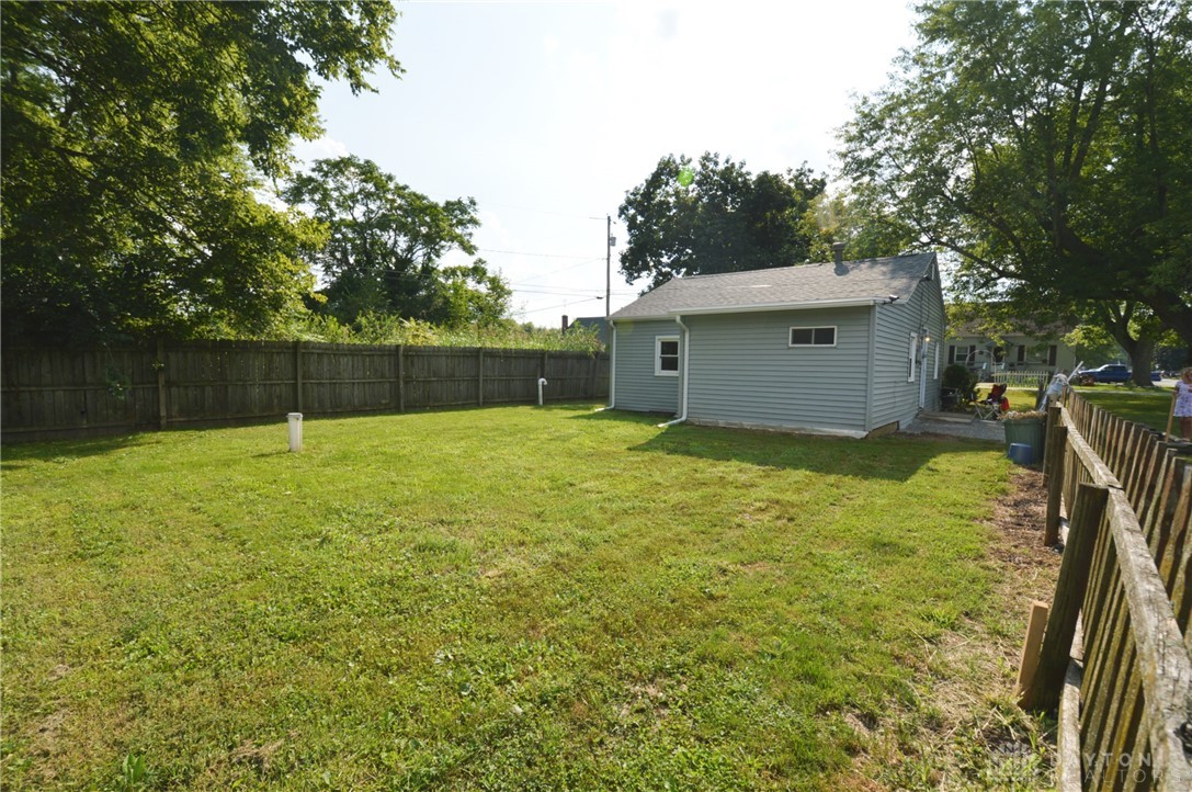 3148 Lake Road Medway, OH 45341 - Photo 3 of 28 Gallery Image 3