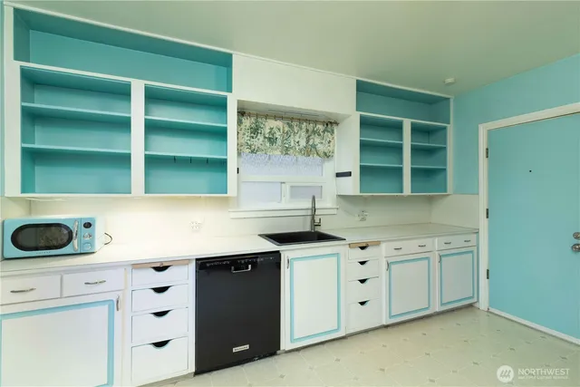 $435,000 | 305 Olympic Place, Bremerton, WA 98312