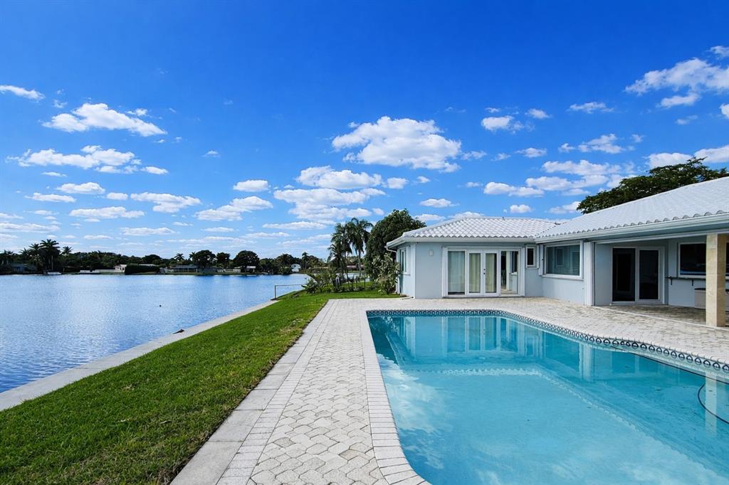 7130 Southwest 9th Street Plantation, FL 33317 - Photo 2 of 79