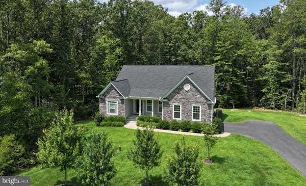 $799,000 | 8005 Ashford Circle, Fredericksburg, VA 22407