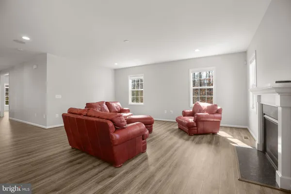 $799,000 | 8005 Ashford Circle, Fredericksburg, VA 22407