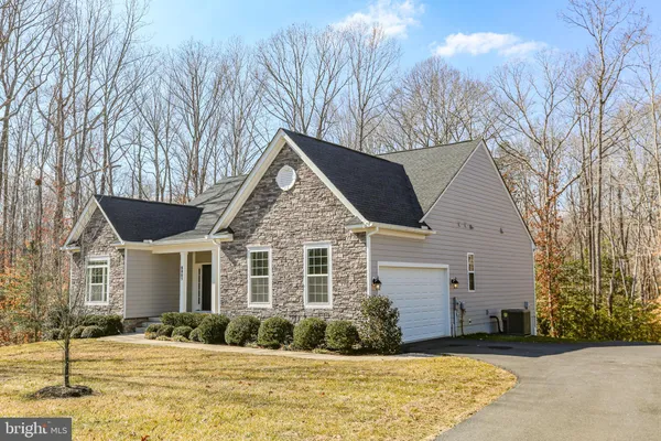 $799,000 | 8005 Ashford Circle, Fredericksburg, VA 22407