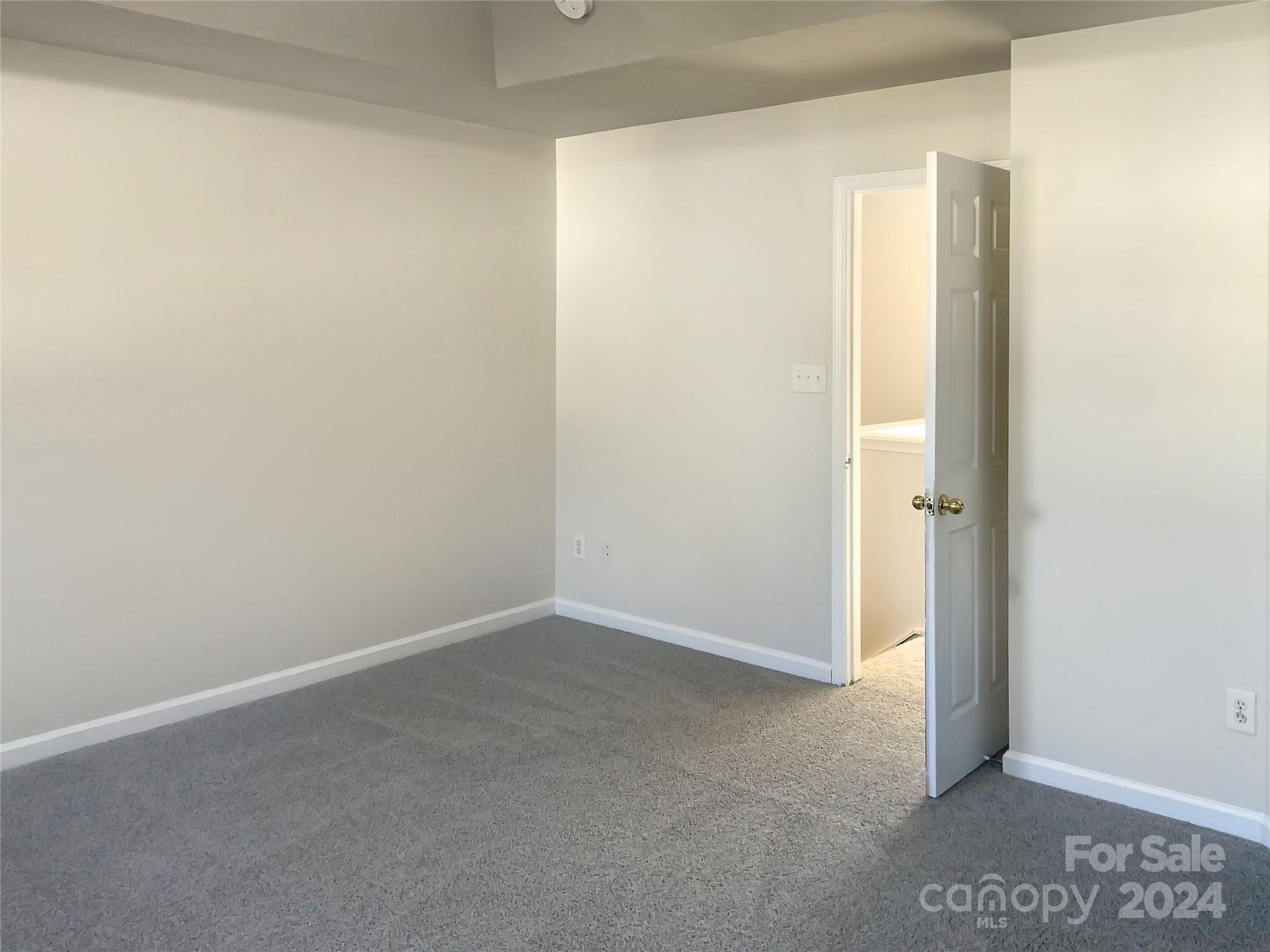 4877 Prosperity Ridge Road Charlotte, NC 28269 - Photo 20 of 21 Gallery Image 20