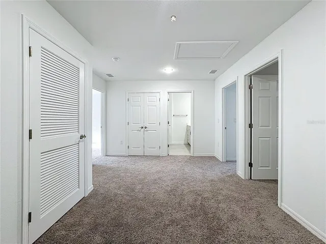 an empty room with an entryway