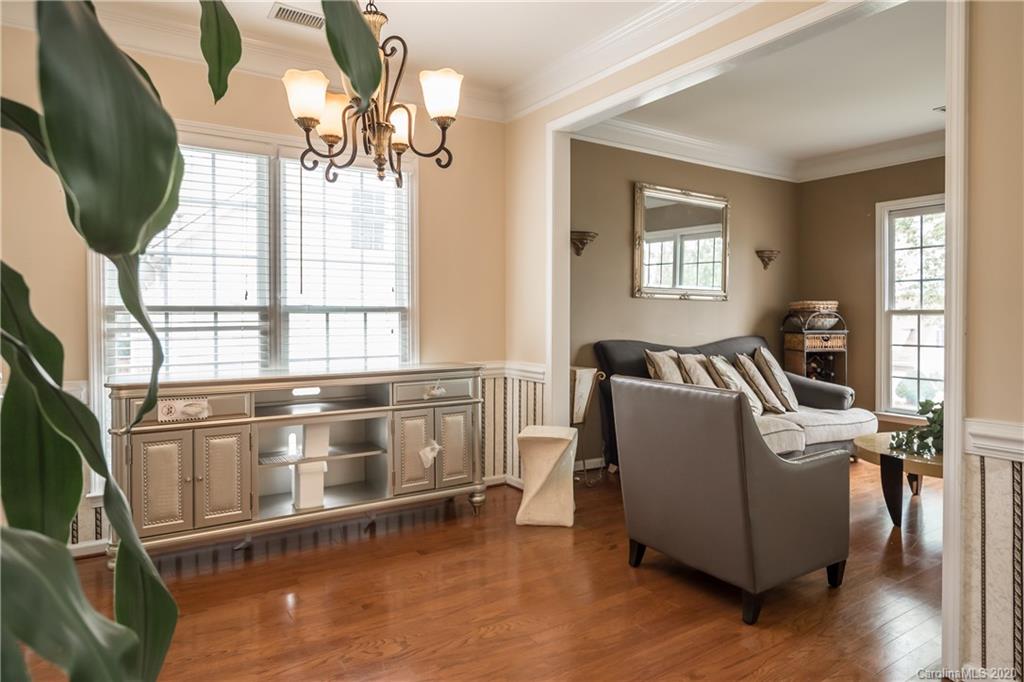10622 Hellebore Road Charlotte, NC 28213 - Photo 11 of 37 Gallery Image 11