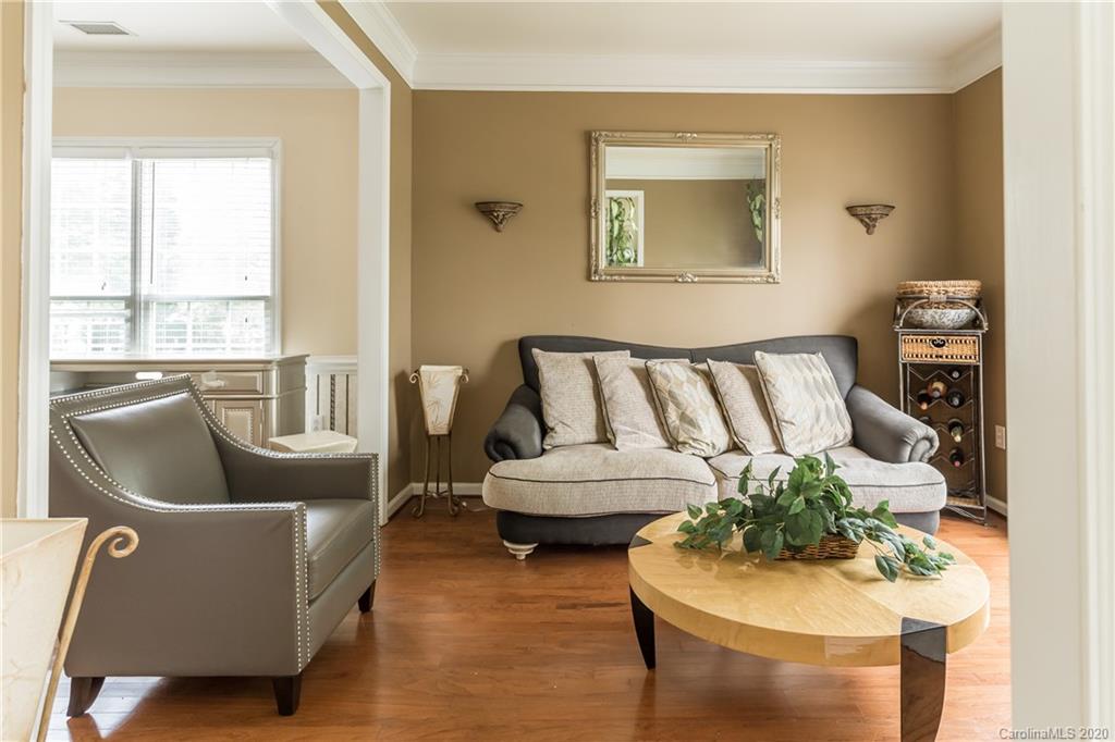 10622 Hellebore Road Charlotte, NC 28213 - Photo 12 of 37 Gallery Image 12
