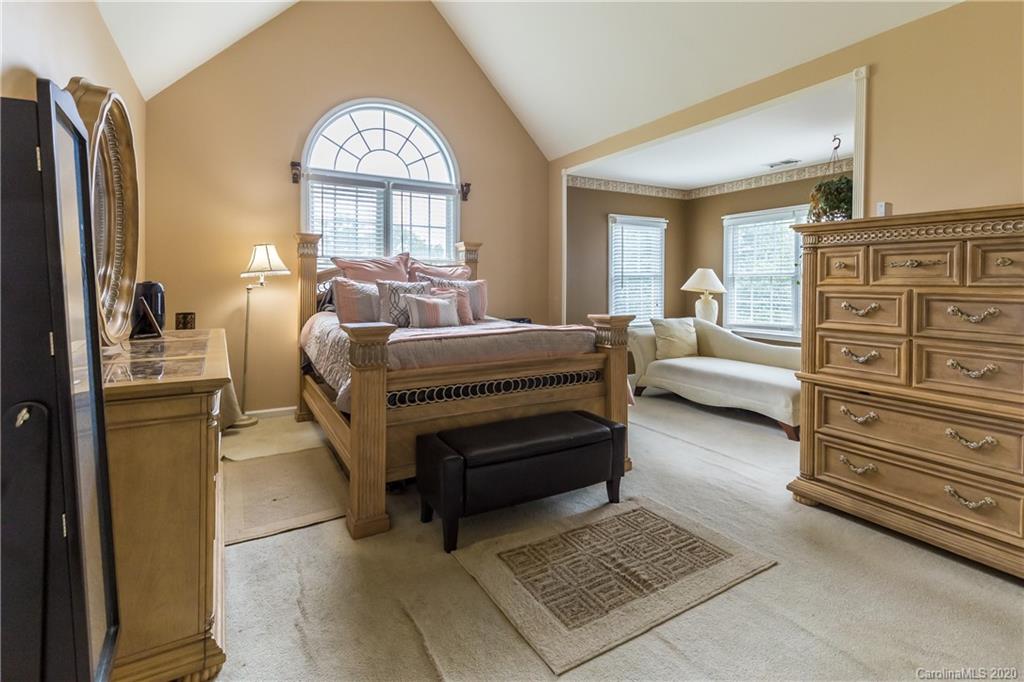 10622 Hellebore Road Charlotte, NC 28213 - Photo 22 of 37 Gallery Image 22