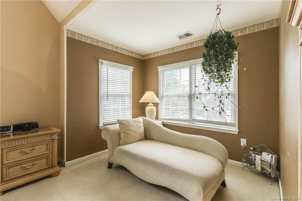 10622 Hellebore Road Charlotte, NC 28213 - Photo 25 of 37 Gallery Image 25