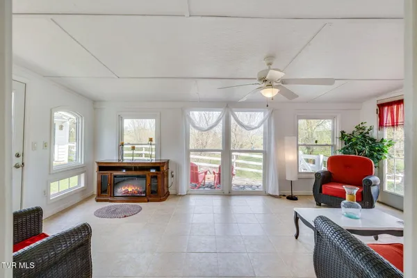 $494,900 | 1005 Old Snapps Ferry Road, Chuckey, TN 37641
