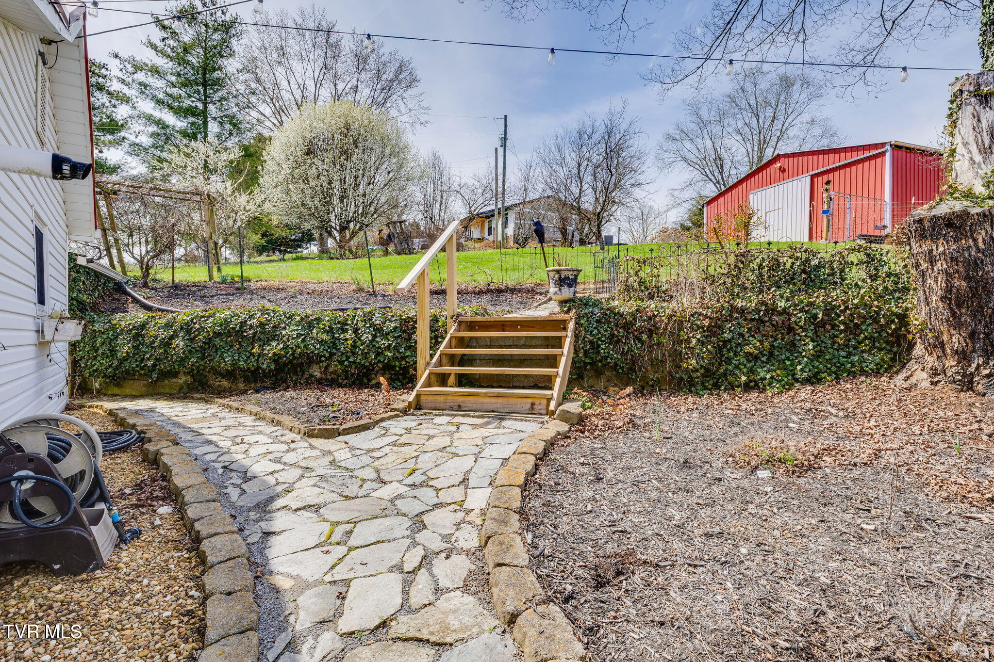 1005 Old Snapps Ferry Road Chuckey, TN 37641 - Photo 30 of 51 331