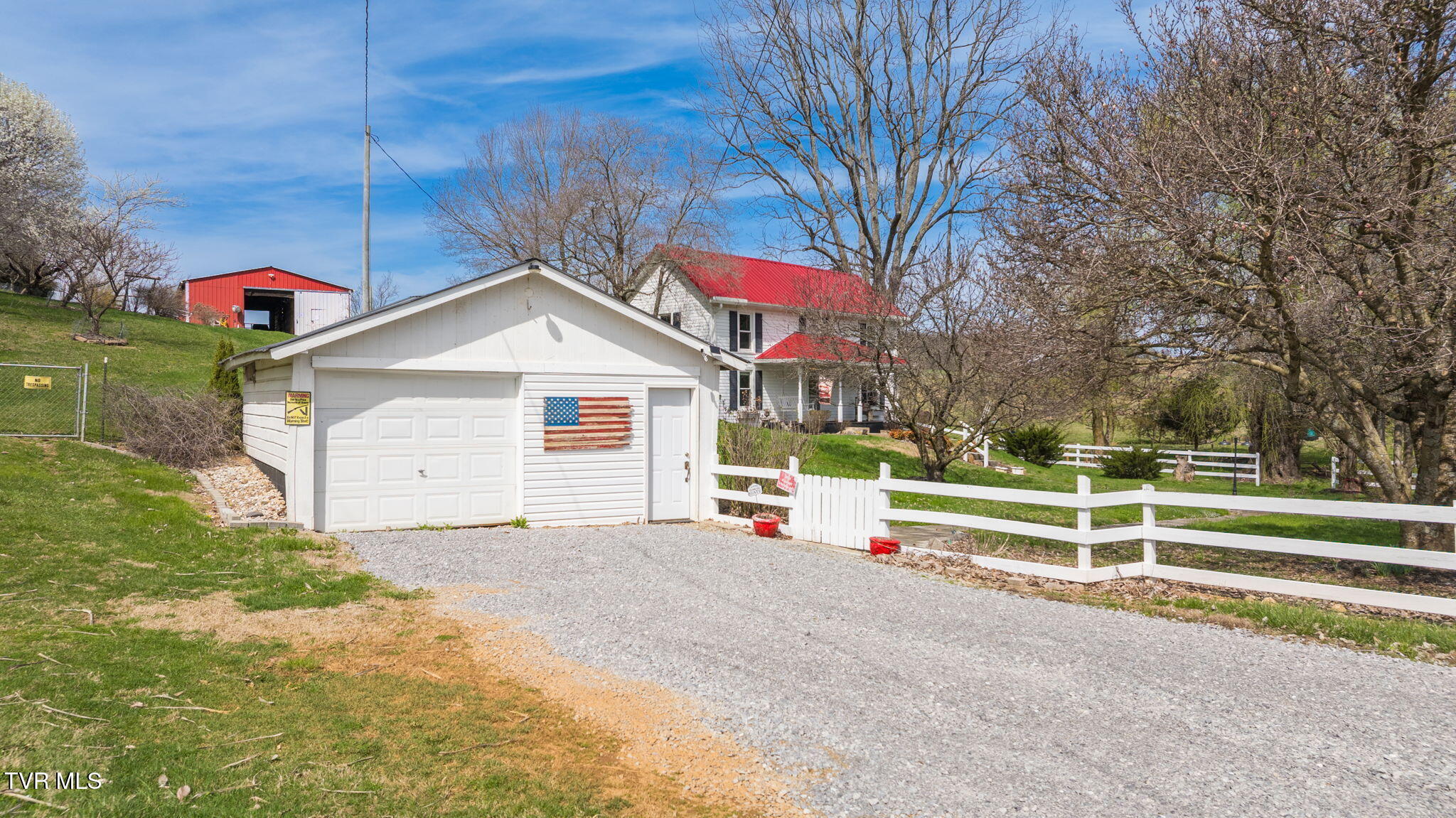 1005 Old Snapps Ferry Road Chuckey, TN 37641 - Photo 34 of 51 345