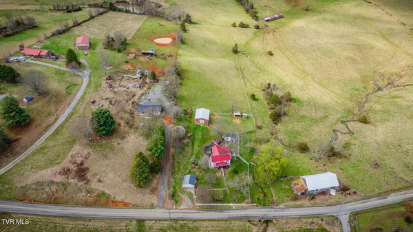 $494,900 | 1005 Old Snapps Ferry Road, Chuckey, TN 37641