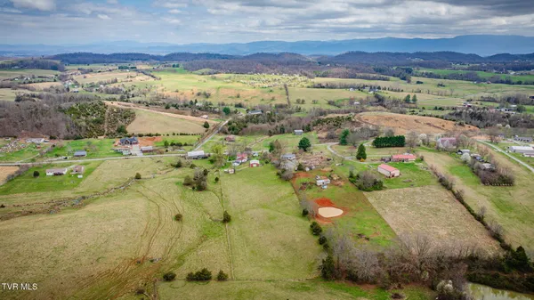 $494,900 | 1005 Old Snapps Ferry Road, Chuckey, TN 37641