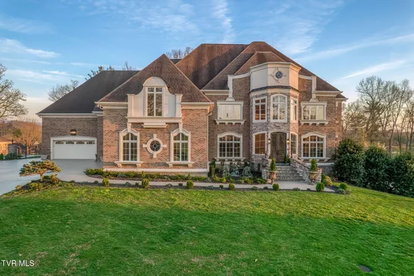 $3,420,000 | 1128 Mountain Vista Drive, Bristol, TN 37620