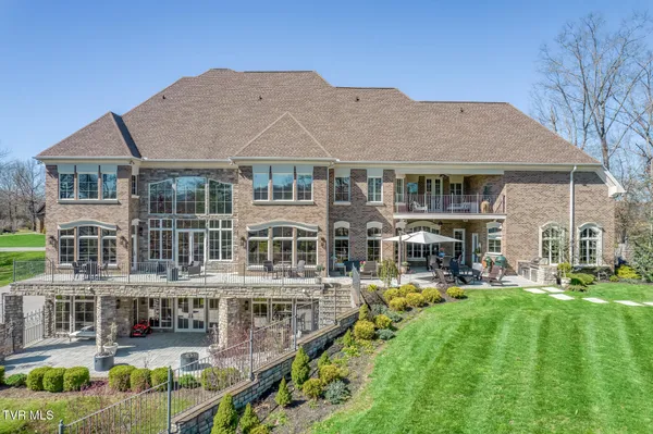 $3,420,000 | 1128 Mountain Vista Drive, Bristol, TN 37620