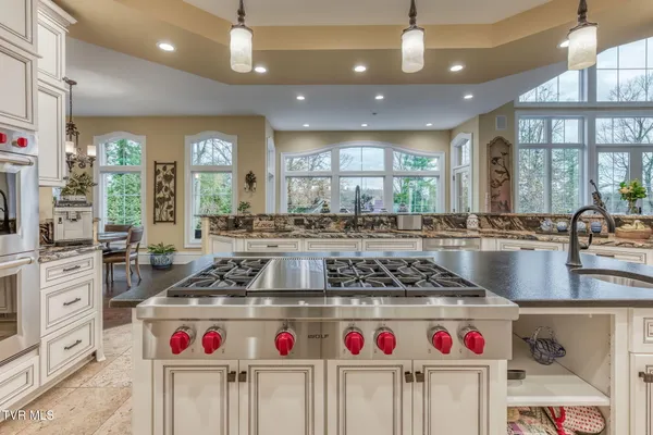 $3,420,000 | 1128 Mountain Vista Drive, Bristol, TN 37620
