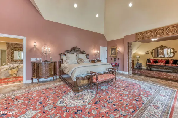 $3,420,000 | 1128 Mountain Vista Drive, Bristol, TN 37620