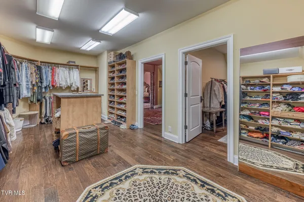 $3,420,000 | 1128 Mountain Vista Drive, Bristol, TN 37620