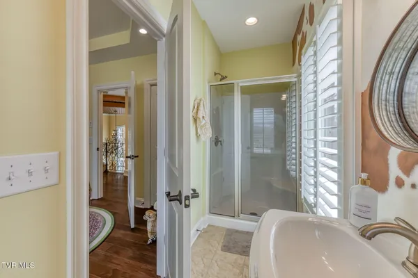 $3,420,000 | 1128 Mountain Vista Drive, Bristol, TN 37620