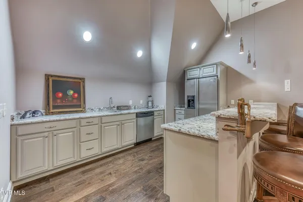 $3,420,000 | 1128 Mountain Vista Drive, Bristol, TN 37620
