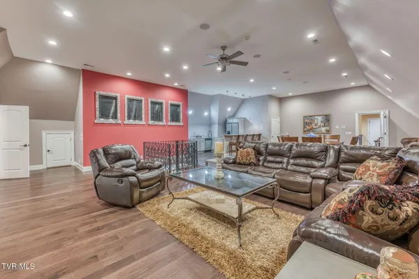 $3,420,000 | 1128 Mountain Vista Drive, Bristol, TN 37620