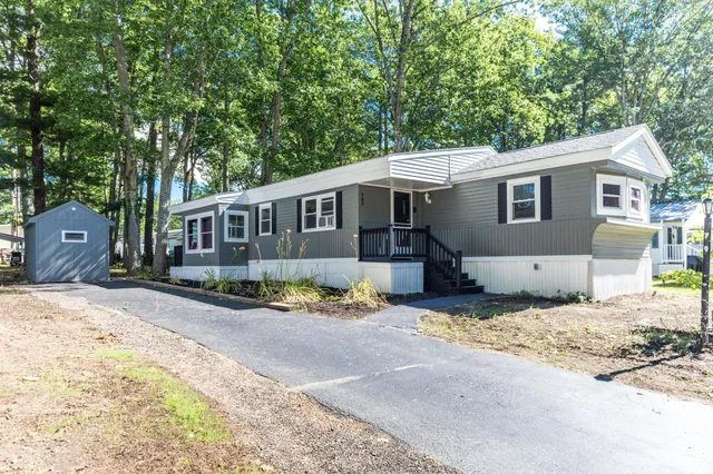 $129,000 | 709 Nottingham Drive, Unit 709, Exeter, NH 03833