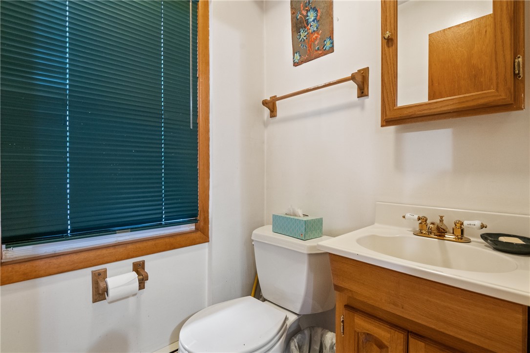 251 Ocean Road Narragansett, RI 02882 - Photo 24 of 42