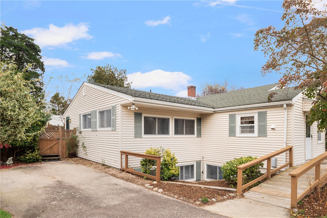 251 Ocean Road Narragansett, RI 02882 - Photo 32 of 42