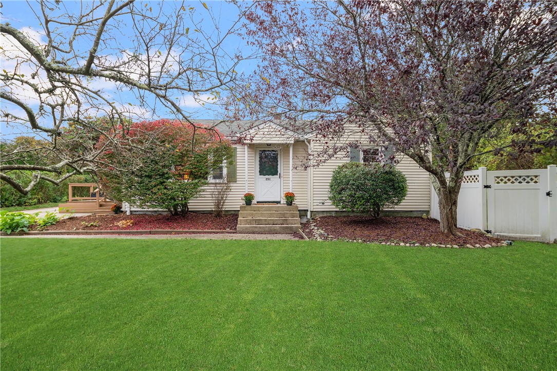 251 Ocean Road Narragansett, RI 02882 - Photo 6 of 42