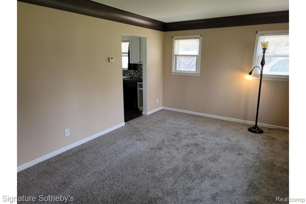 118 Daley Road Lapeer, MI 48446 - Photo 2 of 31