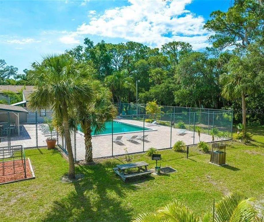 1112 Longfellow Road Sarasota, FL 34243 - Photo 47 of 48