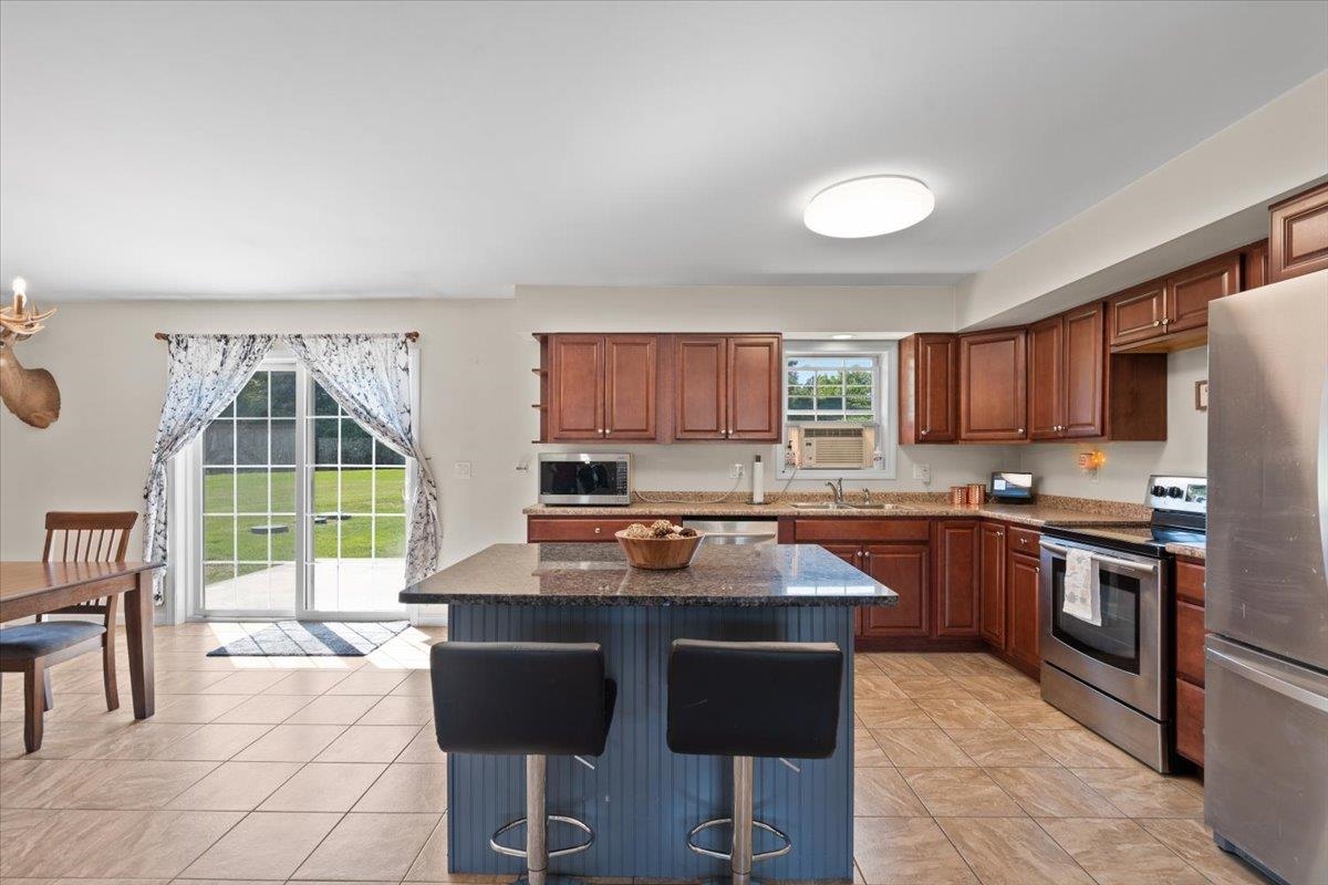 94 Boone Drive Highgate, VT 05459 - Photo 4 of 27