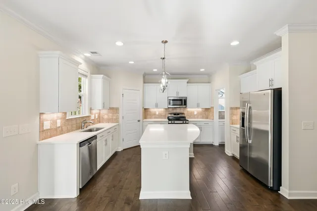 $530,000 | 287 Waldorf Way, Hampstead, NC 28443