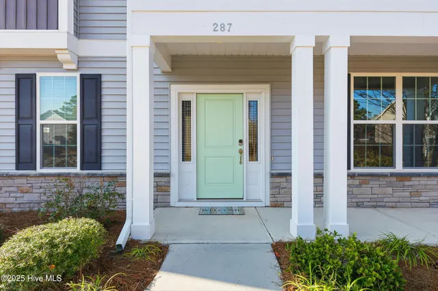 $519,000 | 287 Waldorf Way, Hampstead, NC 28443