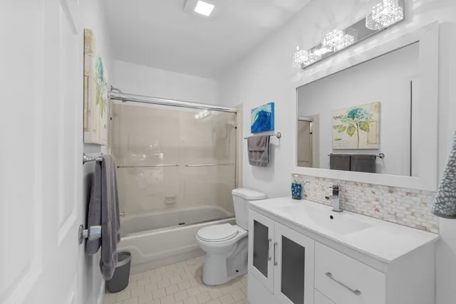 $9,500 | 2221 Florida Boulevard, Delray Beach, FL 33483