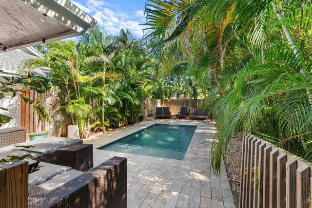 $9,500 | 2221 Florida Boulevard, Delray Beach, FL 33483