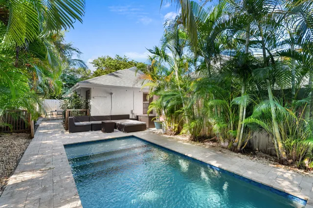 $9,500 | 2221 Florida Boulevard, Delray Beach, FL 33483