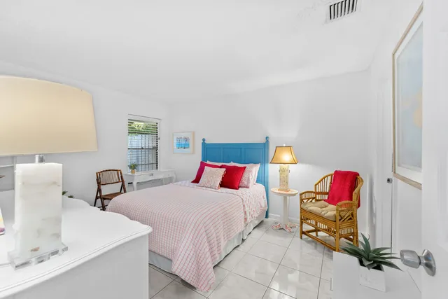 $9,500 | 2221 Florida Boulevard, Delray Beach, FL 33483