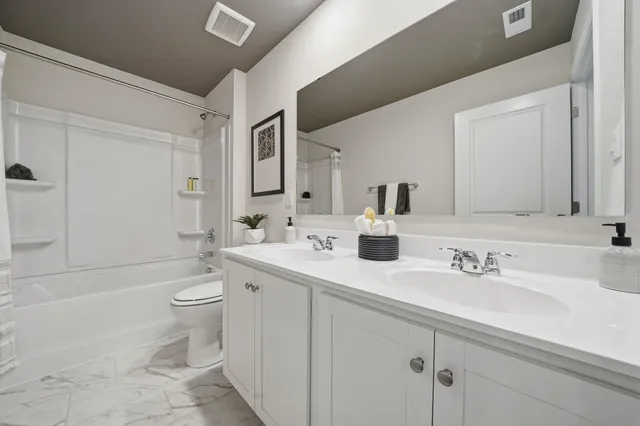 $599,890 | 234 Glenmore Lane, Keswick, VA 22947