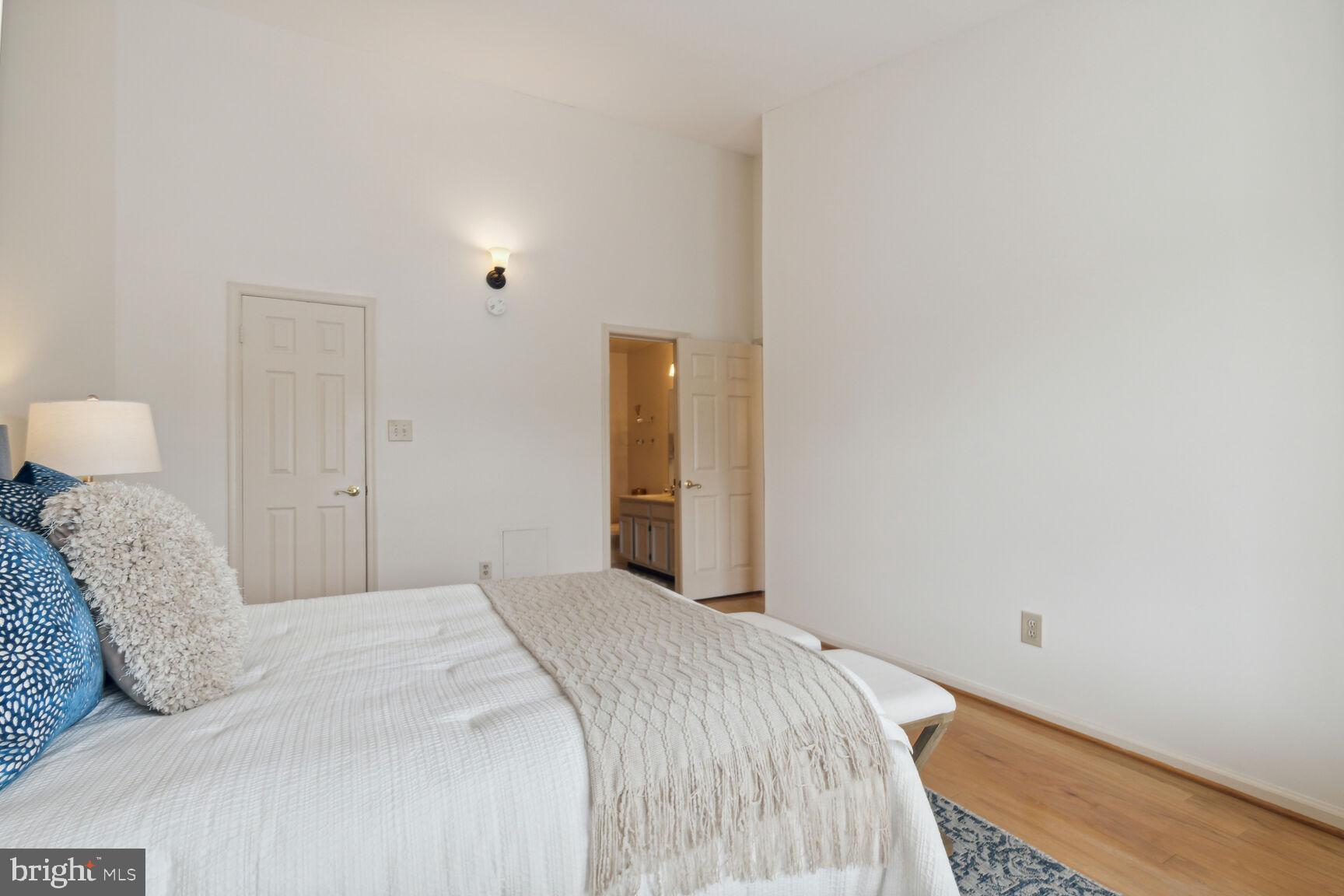 10717 Kings Riding Way, Unit 302 Rockville, MD 20852 - Photo 18 of 33