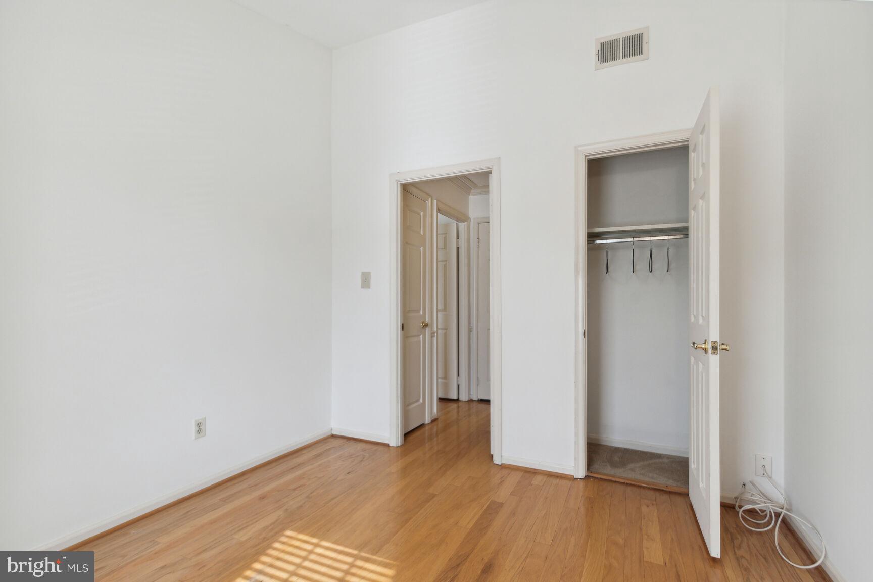 10717 Kings Riding Way, Unit 302 Rockville, MD 20852 - Photo 21 of 33