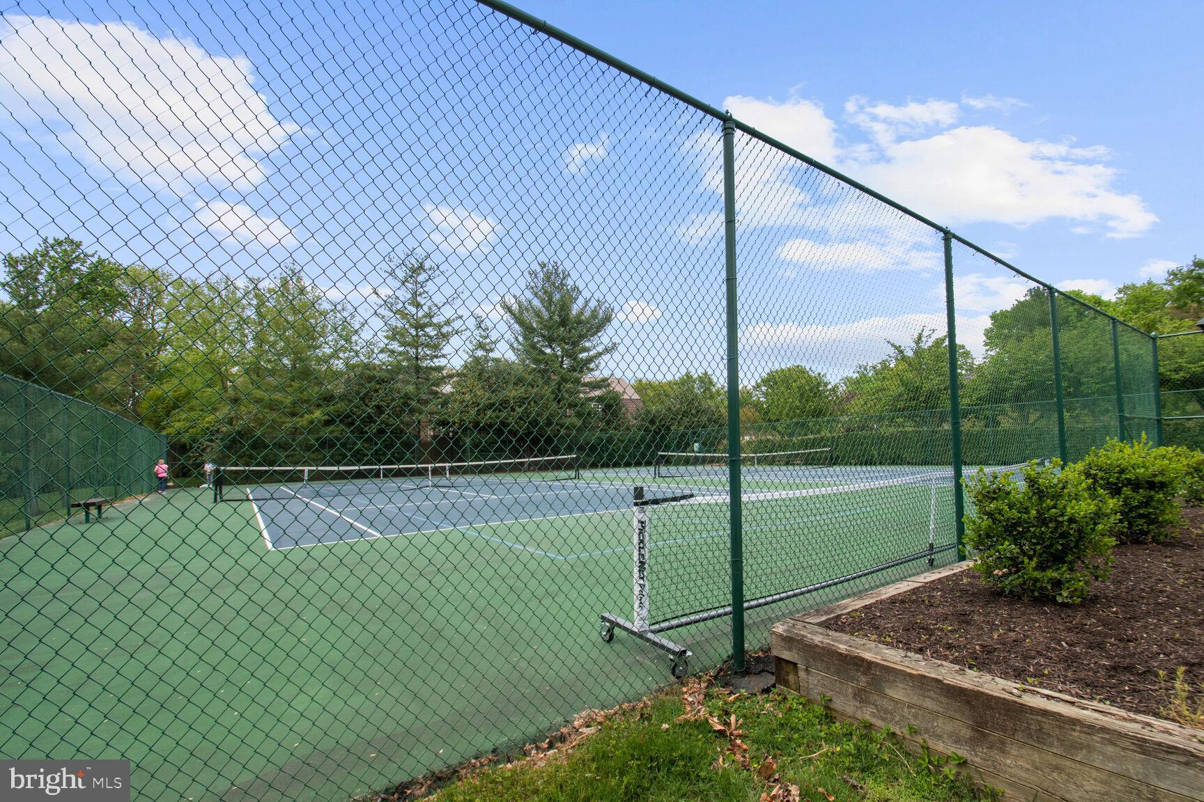 10717 Kings Riding Way, Unit 302 Rockville, MD 20852 - Photo 29 of 33