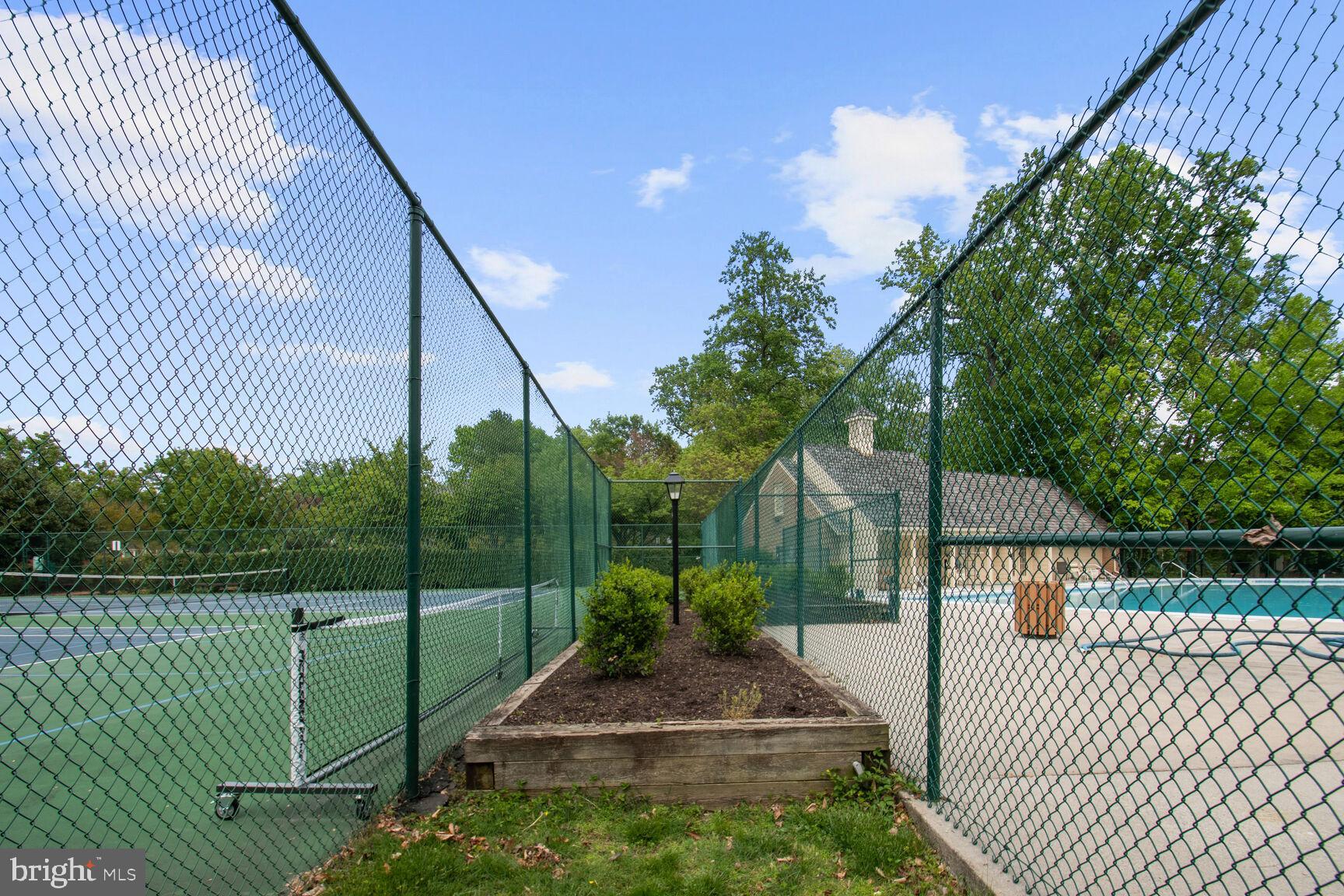 10717 Kings Riding Way, Unit 302 Rockville, MD 20852 - Photo 30 of 33