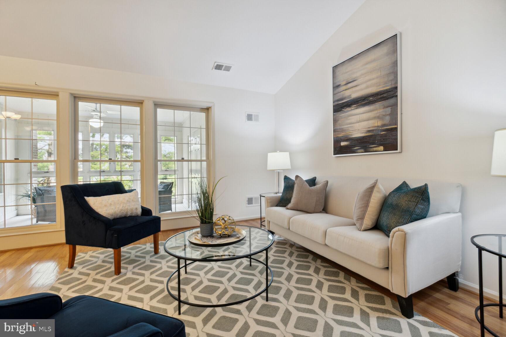 10717 Kings Riding Way, Unit 302 Rockville, MD 20852 - Photo 6 of 33