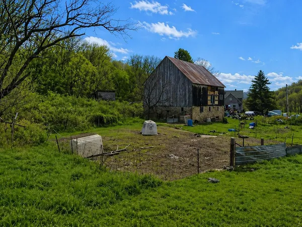 $309,900 | 16047 Fry Drive, Cazenovia, WI 53924