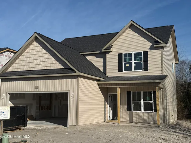 $314,900 | 316 Hawks Bluff Drive, New Bern, NC 28560